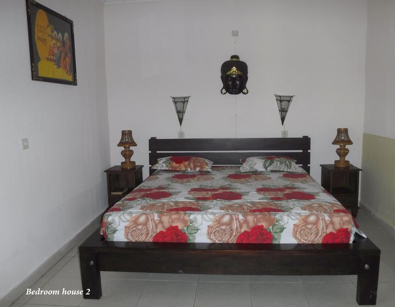 Ombak Putih Bungalows Hotell Nusa Dua  Exteriör bild