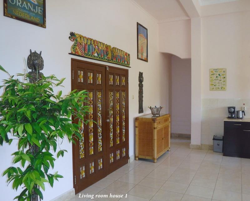Ombak Putih Bungalows Hotell Nusa Dua  Exteriör bild