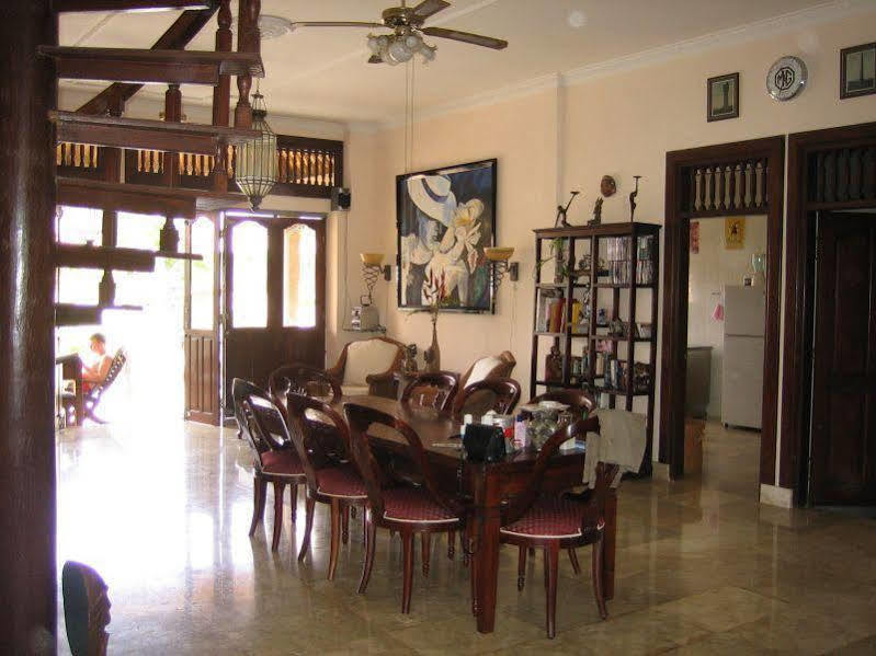 Ombak Putih Bungalows Hotell Nusa Dua  Exteriör bild
